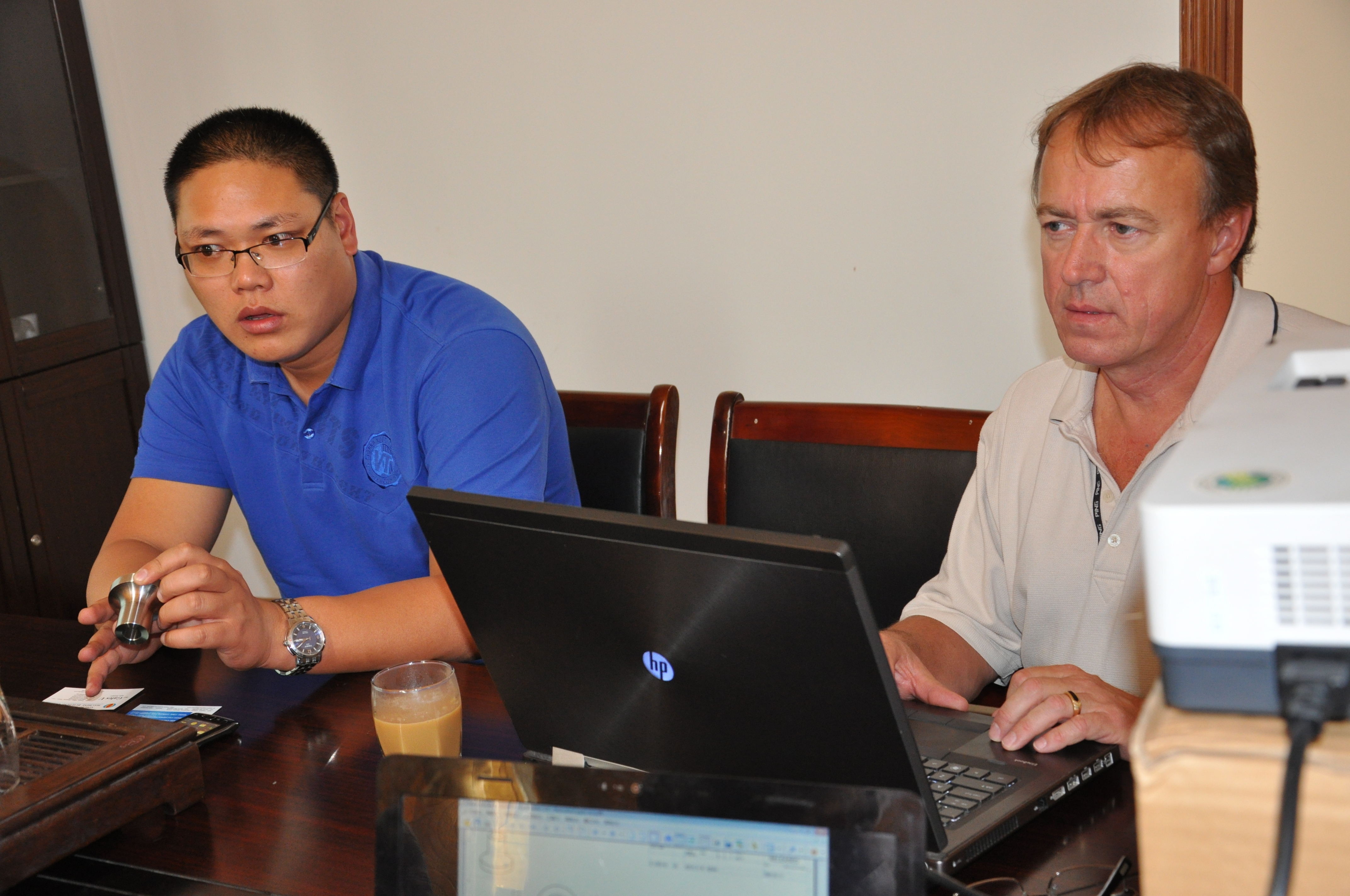 Um die Qualitätsfragen an der Website der Partneranlage zu diskutieren